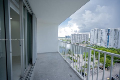 Copropriété à vendre à Aventura, Floride: 1 chambre, 99.03 m2 № 1330820 - photo 28