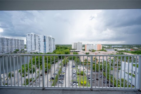 Copropriété à vendre à Aventura, Floride: 1 chambre, 99.03 m2 № 1330820 - photo 26