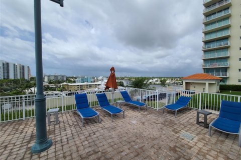 Copropriété à vendre à Fort Lauderdale, Floride: 2 chambres, 111.48 m2 № 1104654 - photo 5