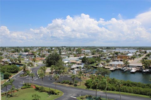 Condominio en venta en Hudson, Florida, 1 dormitorio, 68.1 m2 № 1286122 - foto 28