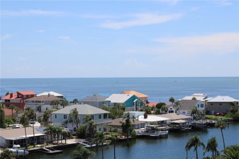 Condo in Hudson, Florida, 1 bedroom  № 1286122 - photo 27