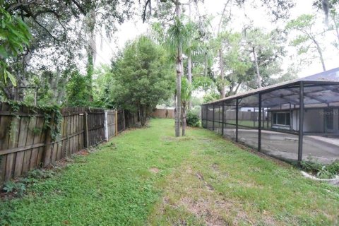 House in Brandon, Florida 3 bedrooms, 133.31 sq.m. № 1339878 - photo 29