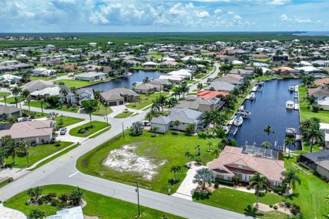 Terreno en venta en Punta Gorda, Florida № 1362079 - foto 9