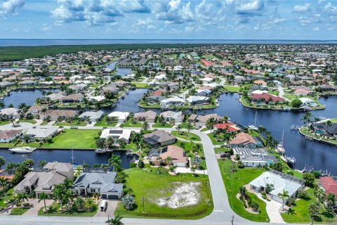 Terrain à vendre à Punta Gorda, Floride № 1362079 - photo 4