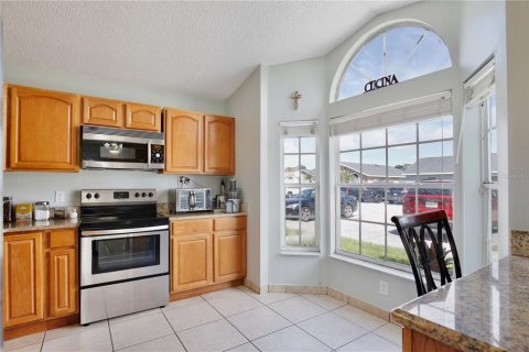 Casa en venta en Kissimmee, Florida, 4 dormitorios, 117.52 m2 № 1362081 - foto 9