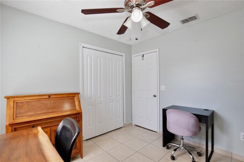 Casa en venta en Kissimmee, Florida, 4 dormitorios, 117.52 m2 № 1362081 - foto 16