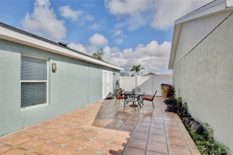 Casa en venta en Kissimmee, Florida, 4 dormitorios, 117.52 m2 № 1362081 - foto 23