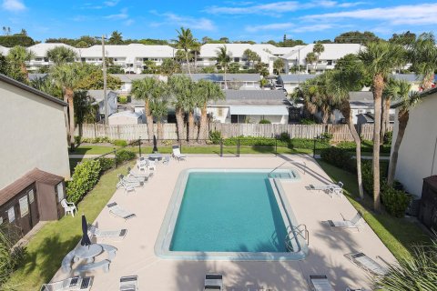 Copropriété à vendre à Stuart, Floride: 2 chambres, 121.7 m2 № 1221346 - photo 4