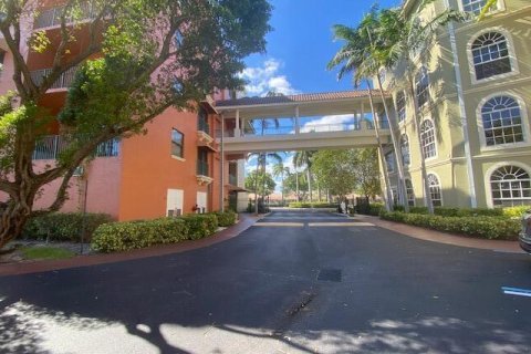 Condominio en venta en West Palm Beach, Florida, 3 dormitorios, 152.17 m2 № 664912 - foto 16
