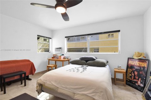 Condo in Miami Beach, Florida, 1 bedroom  № 1118446 - photo 14