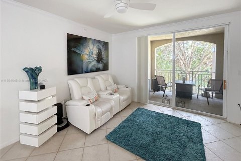 Condo in West Palm Beach, Florida, 2 bedrooms  № 1443502 - photo 3