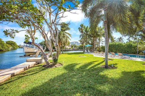 Villa ou maison à vendre à Fort Lauderdale, Floride: 3 chambres, 192.31 m2 № 952487 - photo 6