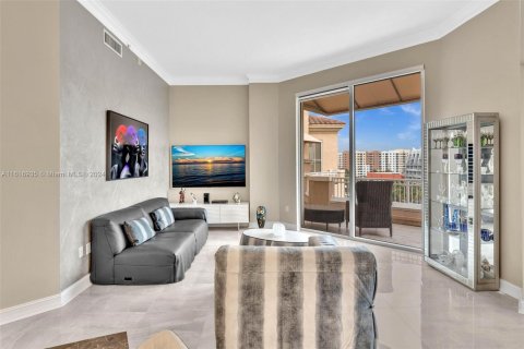 Condominio en venta en Aventura, Florida, 2 dormitorios, 122.07 m2 № 1238462 - foto 3