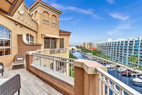 Copropriété à vendre à Aventura, Floride: 2 chambres, 122.07 m2 № 1238462 - photo 14