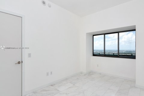 Copropriété à vendre à Miami, Floride: 2 chambres, 106.19 m2 № 1102759 - photo 15