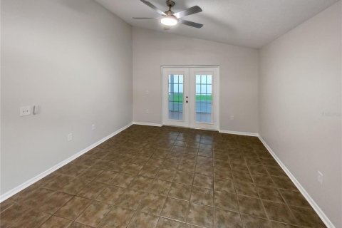 House in Orlando, Florida 4 bedrooms, 168.8 sq.m. № 1338743 - photo 14