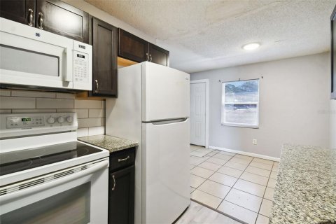 Propiedad comercial en venta en Auburndale, Florida, 189.52 m2 № 1167490 - foto 15