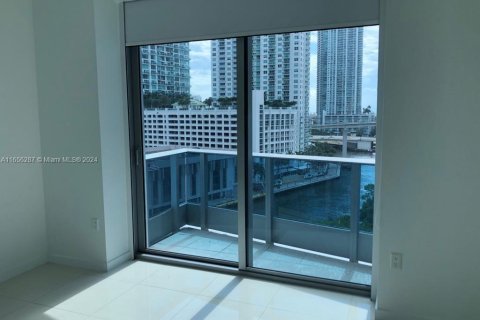 Condominio en venta en Miami, Florida, 3 dormitorios, 157.38 m2 № 1357172 - foto 15