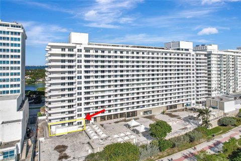 Condominio en venta en Miami Beach, Florida, 2 dormitorios, 120.87 m2 № 1329410 - foto 30