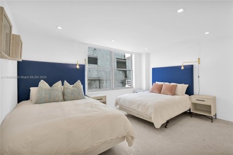 Copropriété à vendre à Miami Beach, Floride: 2 chambres, 120.87 m2 № 1329410 - photo 14