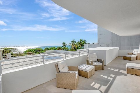 Condominio en venta en Miami Beach, Florida, 2 dormitorios, 120.87 m2 № 1329410 - foto 26