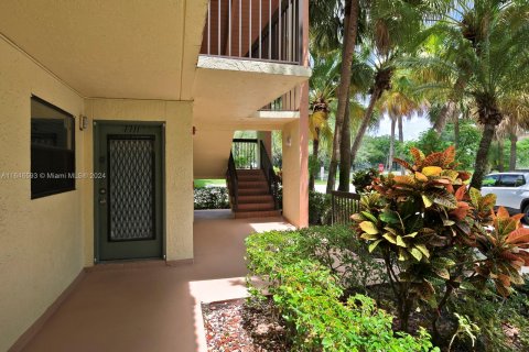 Copropriété à vendre à Coconut Creek, Floride: 2 chambres, 117.8 m2 № 1329408 - photo 5