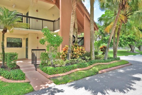 Copropriété à vendre à Coconut Creek, Floride: 2 chambres, 117.8 m2 № 1329408 - photo 4