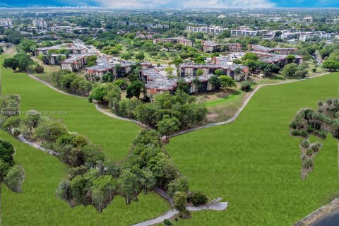 Copropriété à vendre à Lauderhill, Floride: 3 chambres, 126.35 m2 № 1228917 - photo 3