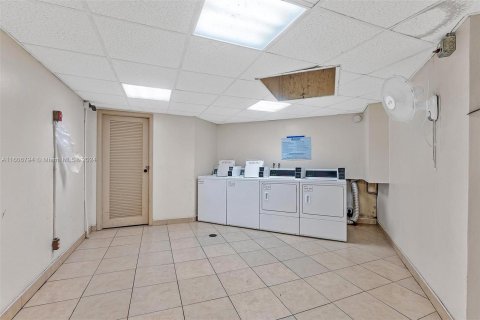 Copropriété à vendre à Lauderhill, Floride: 3 chambres, 126.35 m2 № 1228917 - photo 25