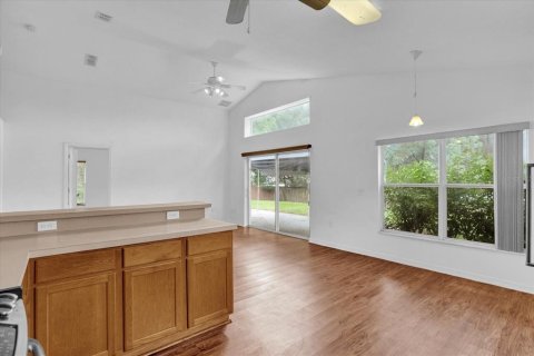 Villa ou maison à vendre à Sanford, Floride: 4 chambres, 191.94 m2 № 1341319 - photo 8