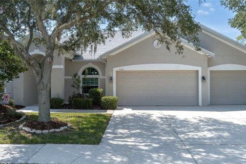 Villa ou maison à vendre à Parrish, Floride: 3 chambres, 223.8 m2 № 1341256 - photo 1