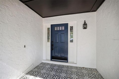 Casa en venta en Palm Harbor, Florida, 4 dormitorios, 188.59 m2 № 1341255 - foto 2