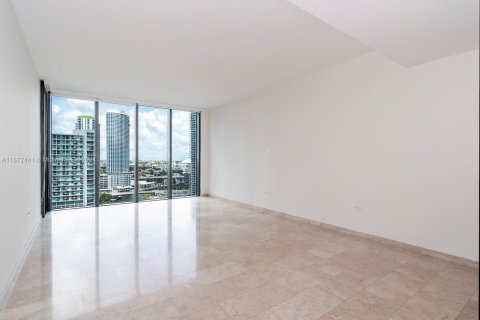 Condo in Miami, Florida, 2 bedrooms  № 1395054 - photo 7