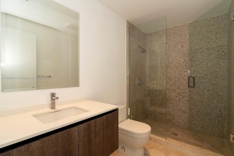 Condo in Miami, Florida, 2 bedrooms  № 1395054 - photo 29