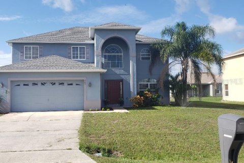 Villa ou maison à vendre à Kissimmee, Floride: 4 chambres, 259.1 m2 № 1354156 - photo 1