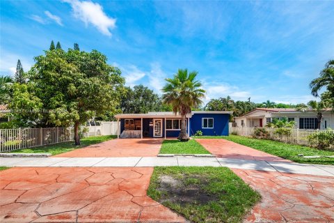 Casa en venta en Hollywood, Florida, 3 dormitorios, 183.48 m2 № 1316686 - foto 3