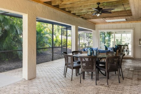 Villa ou maison à vendre à Vero Beach, Floride: 5 chambres, 352.38 m2 № 1017012 - photo 3