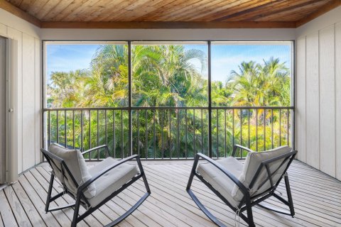 Villa ou maison à vendre à Vero Beach, Floride: 5 chambres, 352.38 m2 № 1017012 - photo 11