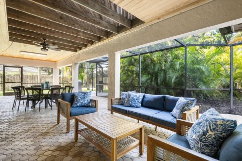 Villa ou maison à vendre à Vero Beach, Floride: 5 chambres, 352.38 m2 № 1017012 - photo 4