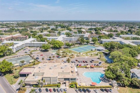 Copropriété à vendre à Clearwater, Floride: 2 chambres, 130.06 m2 № 1359287 - photo 27