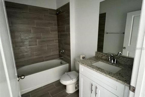 Снять в аренду квартиру в Киссимми, Флорида 2 спальни, 101.17м2, № 1514438 - фото 8