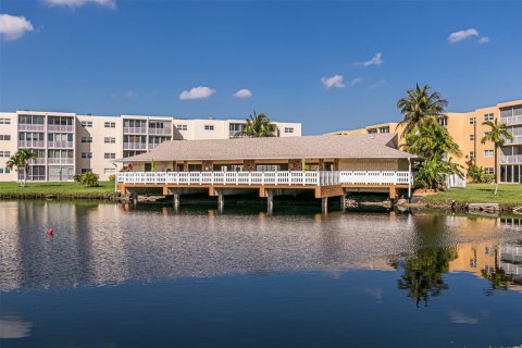 Condominio en venta en Dania Beach, Florida, 1 dormitorio, 74.32 m2 № 1224535 - foto 12