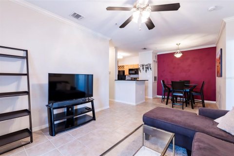 Condo in Tampa, Florida, 2 bedrooms  № 1425722 - photo 13