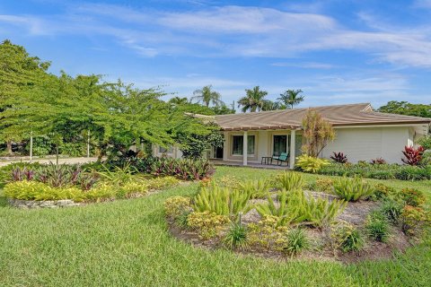 House in Fort Lauderdale, Florida 5 bedrooms, 221.57 sq.m. № 1187715 - photo 13