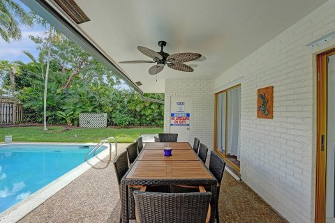 Casa en venta en Fort Lauderdale, Florida, 5 dormitorios, 221.57 m2 № 1187715 - foto 8