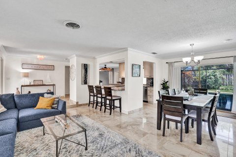 Villa ou maison à vendre à Fort Lauderdale, Floride: 5 chambres, 221.57 m2 № 1187715 - photo 21