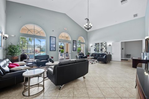 Villa ou maison à vendre à Palm City, Floride: 5 chambres, 319.21 m2 № 1188507 - photo 6