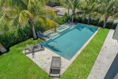 Casa en venta en West Palm Beach, Florida, 5 dormitorios № 1188503 - foto 1