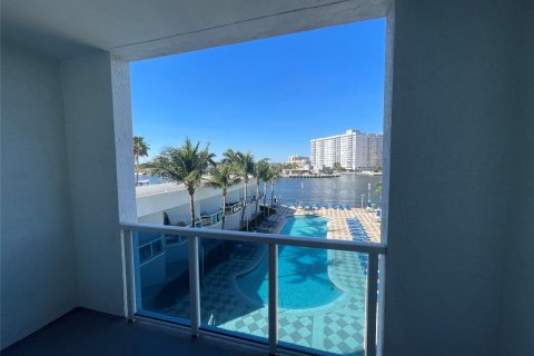 Copropriété à vendre à Hallandale Beach, Floride: 1 chambre, 77.67 m2 № 992057 - photo 7