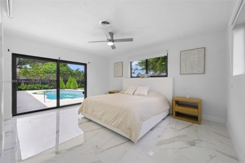 Villa ou maison à louer à North Miami Beach, Floride: 4 chambres, 190.64 m2 № 1360780 - photo 16